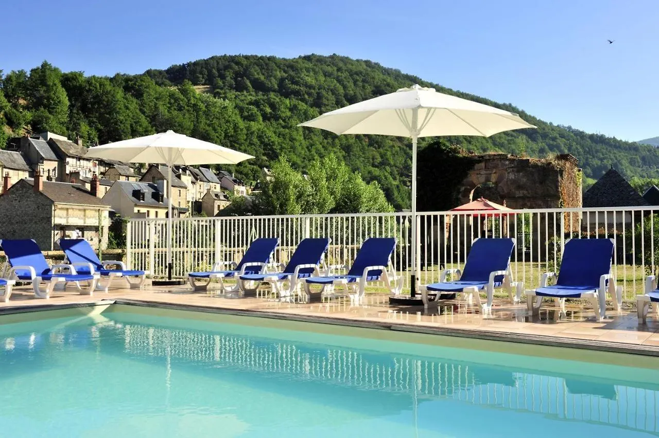 Aparthotel Chateau Ricard Saint-Geniez-dʼOlt Francie