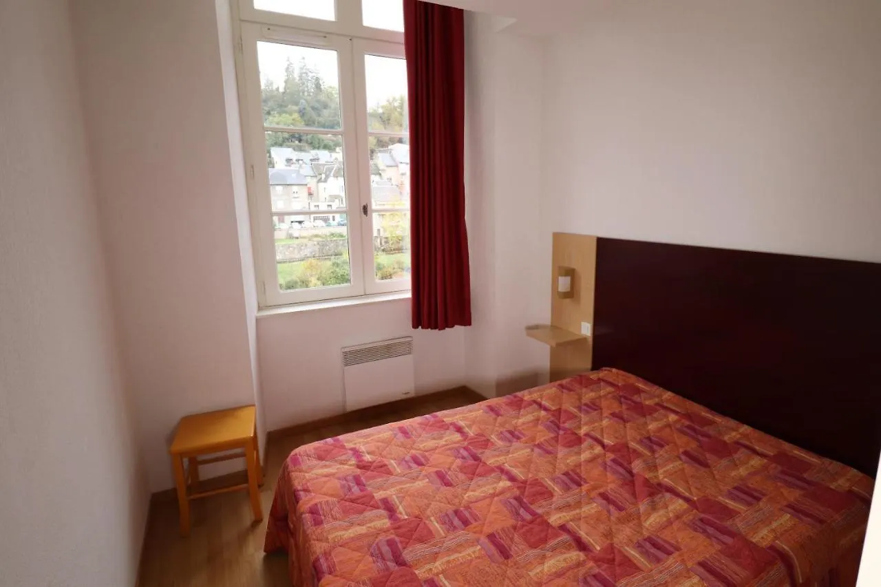 Aparthotel Chateau Ricard Saint-Geniez-dʼOlt Francie